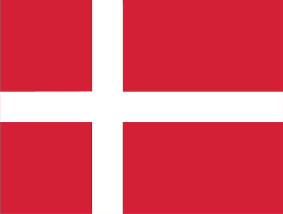 Skærum Mølle - dansk flag